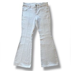 Pacsun | NWT’s White Low Rise Flare Stretch Y2K Jeans
